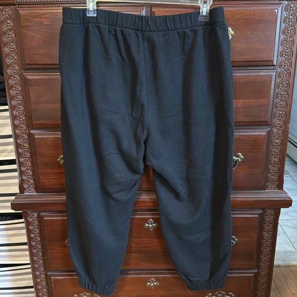 Hollister XXL black sweat pants good condition - Picture 4 of 5